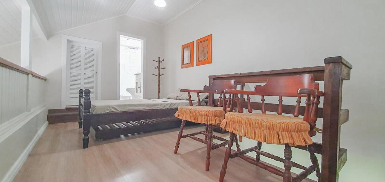 Duplex Floresta Negra - Sua Base Perfeita Em Gramado! Otima Localizacao Lagonegro 500M - 02 Quartos E 02 Banheiros Para Familia Em Condominio Fechad0, Cozinha Completa Com Garagem E Portaria 24H מראה חיצוני תמונה