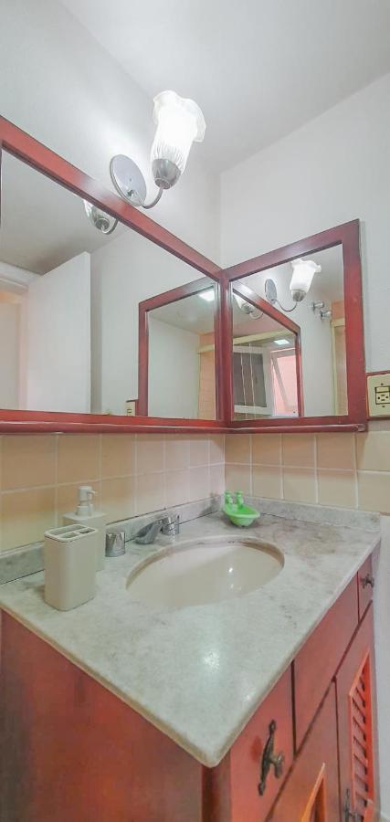 Duplex Floresta Negra - Sua Base Perfeita Em Gramado! Otima Localizacao Lagonegro 500M - 02 Quartos E 02 Banheiros Para Familia Em Condominio Fechad0, Cozinha Completa Com Garagem E Portaria 24H מראה חיצוני תמונה